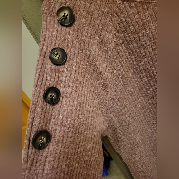 Christopher and Banks 3/4 Sleeve Sweater with Button Detail Size L - Picture 4 of 6